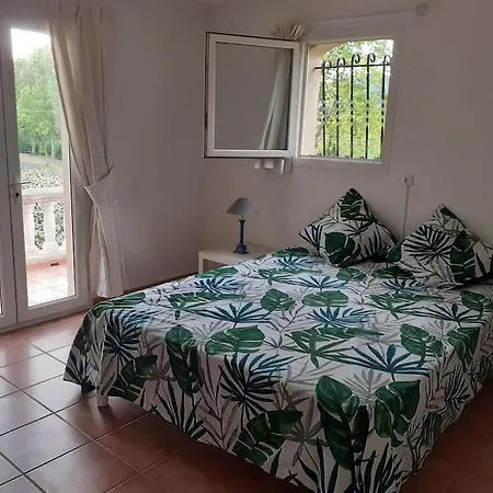 בית נופש Belle Entre Garrigue Et Riviere *